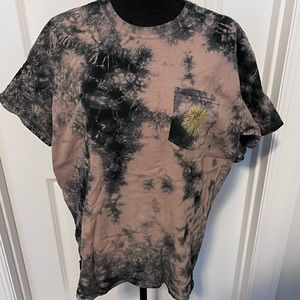 PACSUN brown and black tie dye short sleeve shirt. Unisex